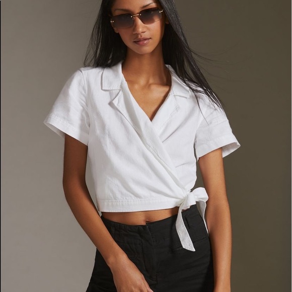 Tops - NWT cloth & stone wrap-front crop top size XS